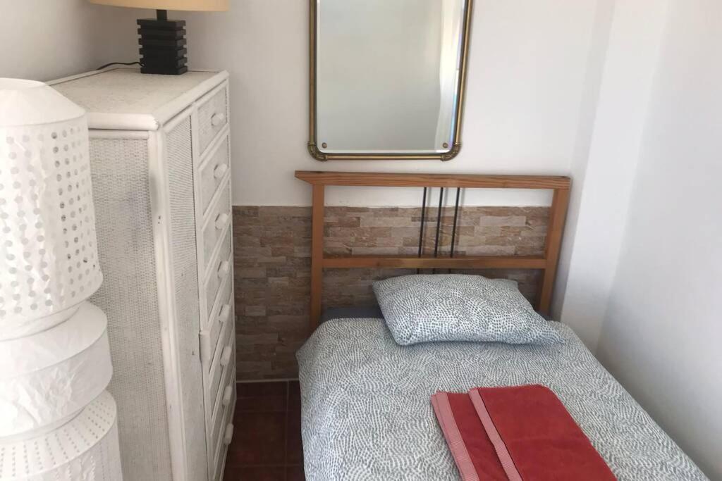 Apartamento Con Azotea Privada Para Parejas Y Familias Conil De La Frontera Luaran gambar